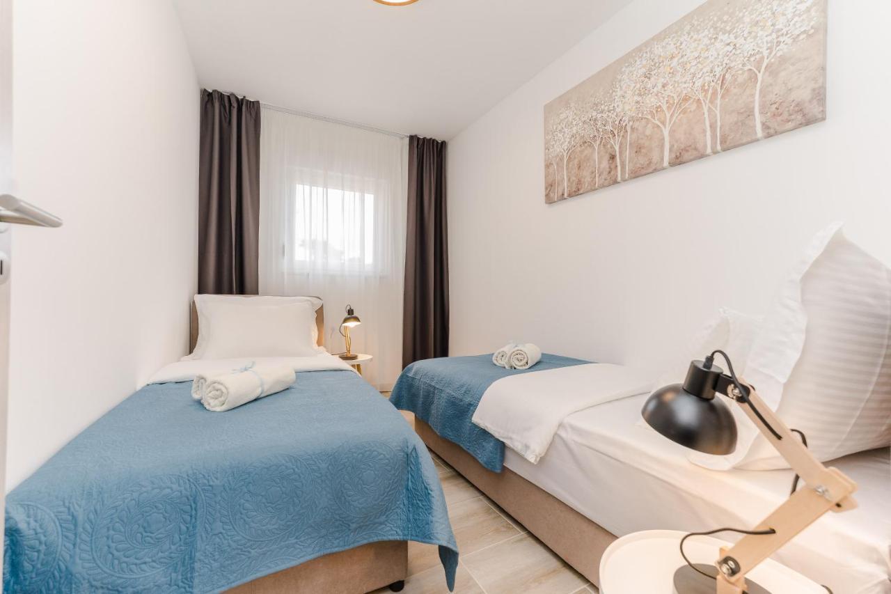 Dmarie Apartament